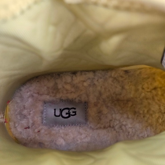UGG Chevonne Yellow Waterproof Chelsea Rain Boots Womens 8 Dopamine - Picture 11 of 12